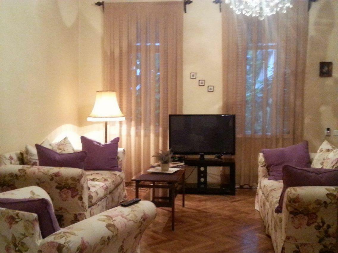 Marinas Guesthouse Kobuleti Exterior foto